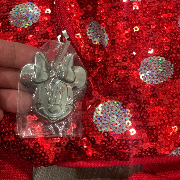 New Disney red/silver polka dot backpack
sequin backpack - Picture 2 of 9